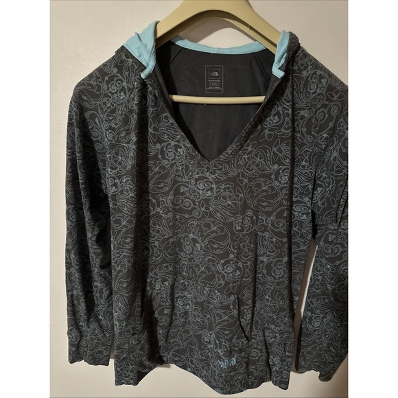 The North Face Tops - The North Face Hoodie Kangaroo Pocket Brown Paisley Pullover V Neck Womens Sz XL
